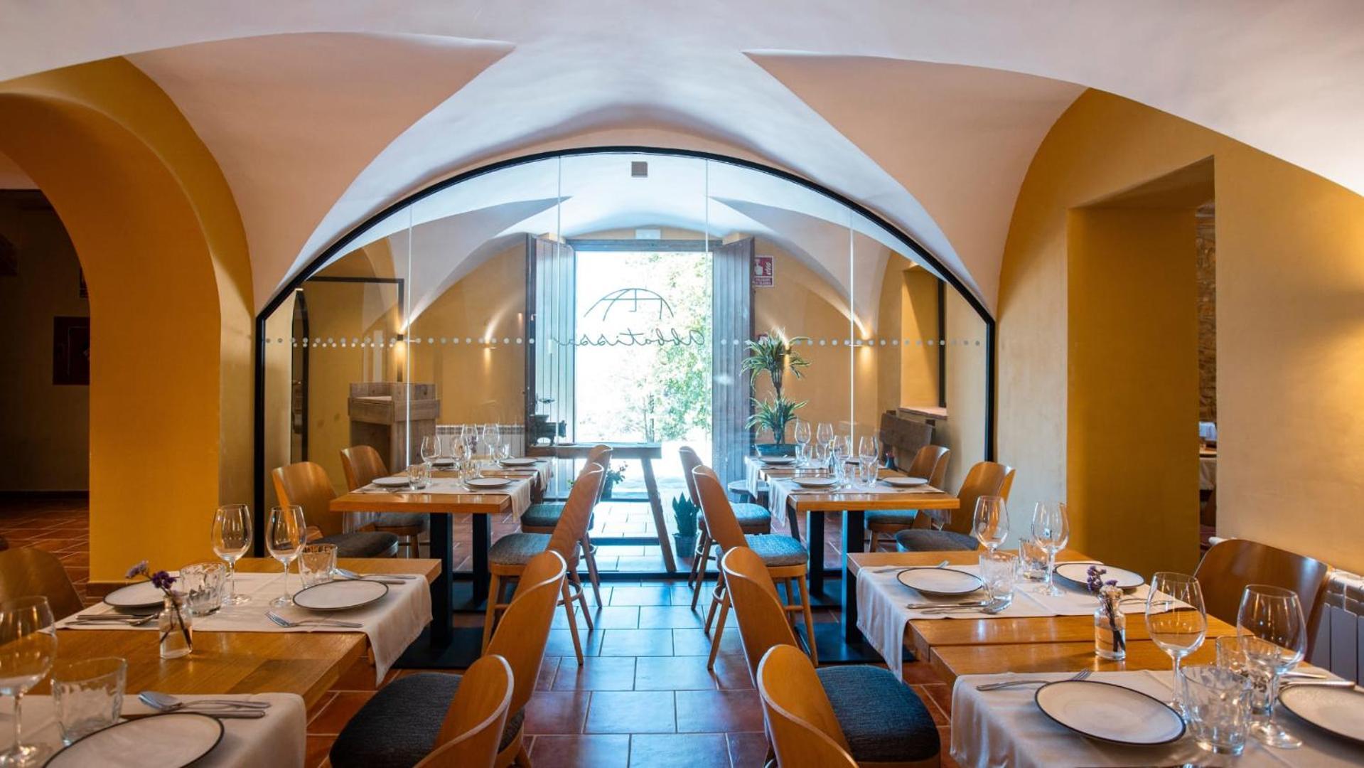 Abbatissa Hotel Restaurant Sant Joan de les Abadesses Bagian luar foto